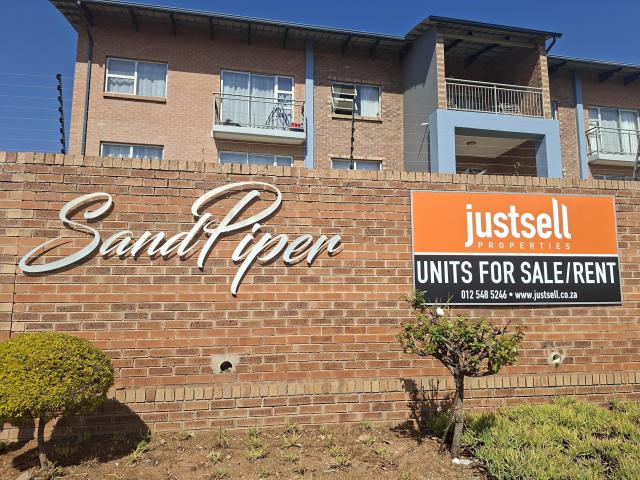 Apartment for rent in Waterkloof, Gauteng