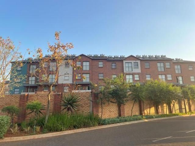 Apartment for rent in Waterkloof, Gauteng