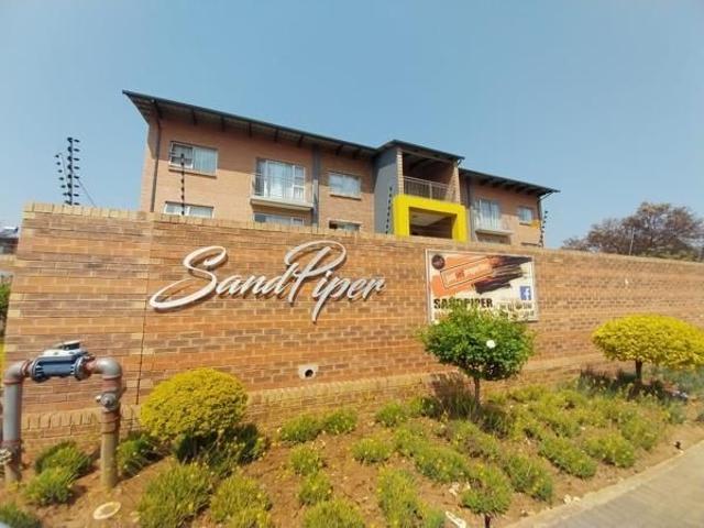 Apartment for rent in Waterkloof, Gauteng