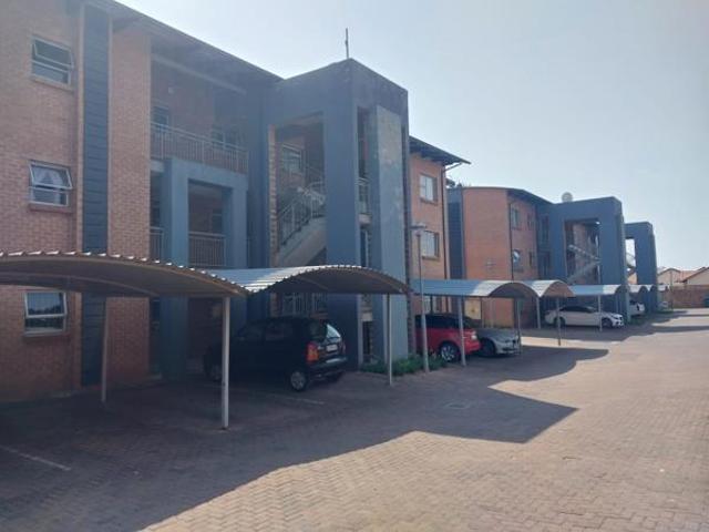 Apartment for rent in Waterkloof, Gauteng
