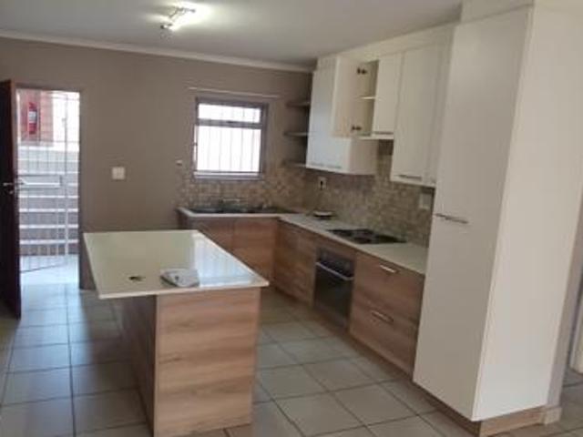 Apartment for rent in Waterkloof, Gauteng