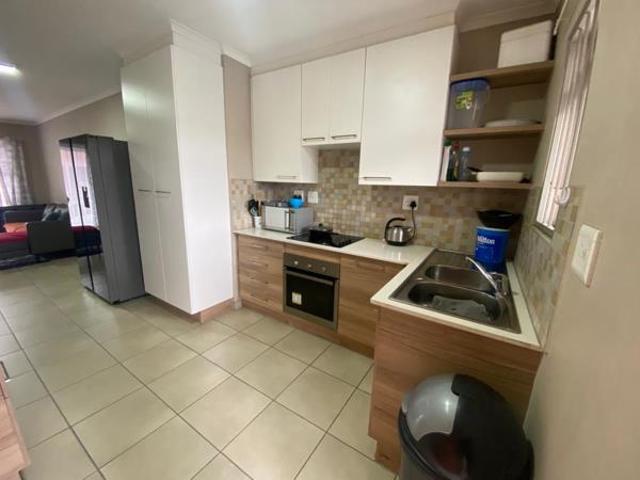 Apartment for rent in Waterkloof, Gauteng