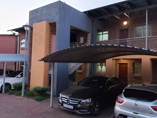 Apartment for sale in Waterkloof, Gauteng