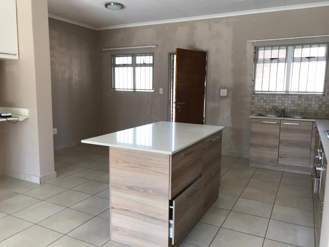 Apartment for rent in Waterkloof, Gauteng