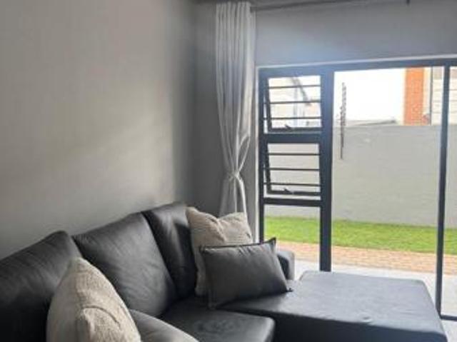 Apartment for rent in Waterkloof, Gauteng