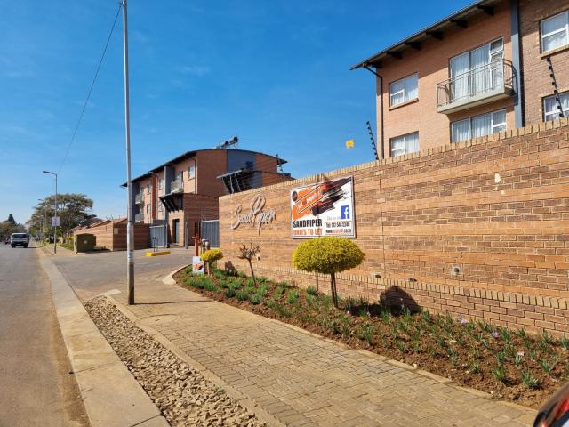 Apartment for rent in Waterkloof, Gauteng