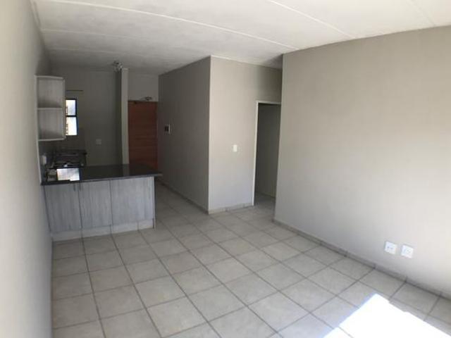 Apartment for rent in Waterkloof, Gauteng
