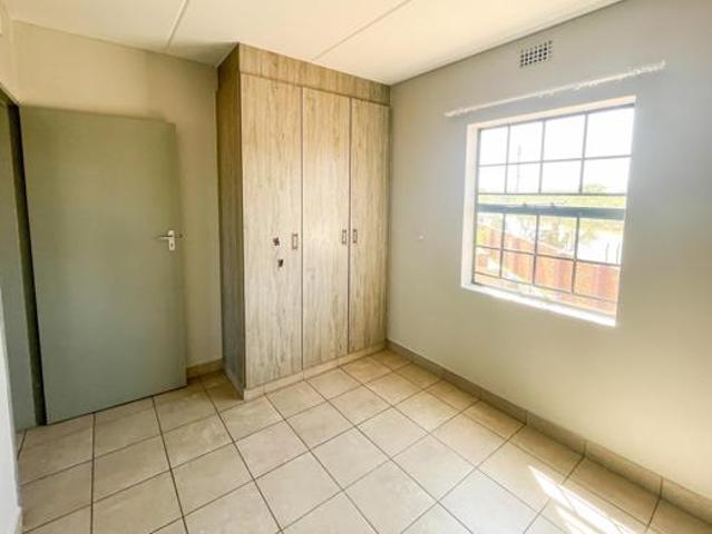 Apartment for rent in Waterkloof, Gauteng