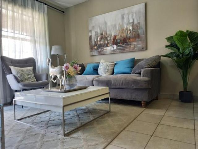 Apartment for rent in Waterkloof, Gauteng