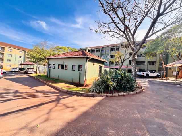 Apartment for sale in Seaview, Kwazulu-natal