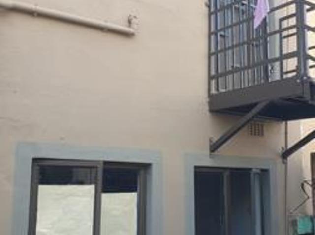Apartment for rent in Seaview, Kwazulu-natal