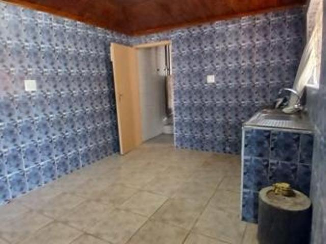 Apartment for rent in Chatsworth, Kwazulu-natal