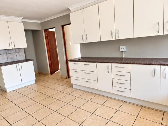 Apartment for rent in West Rand Garden estates, Westonaria Local Municipality