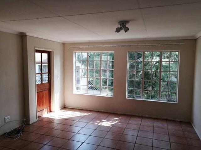 Apartment for rent in Waterkloof, Gauteng