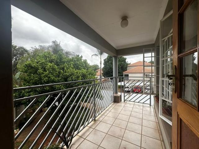 Apartment for rent in Waterkloof, Gauteng