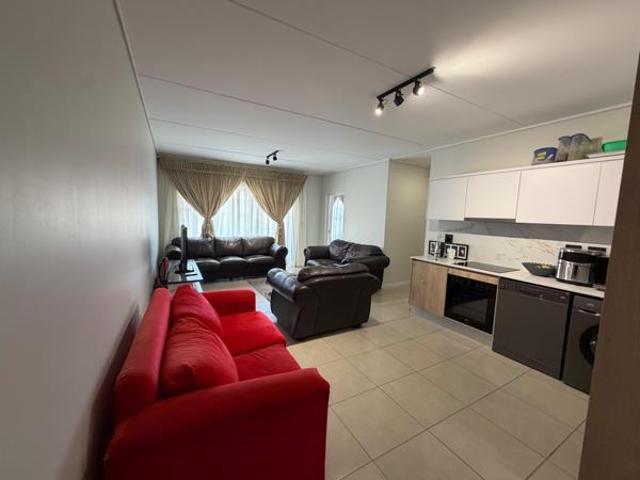 Apartment for rent in Waterkloof, Gauteng