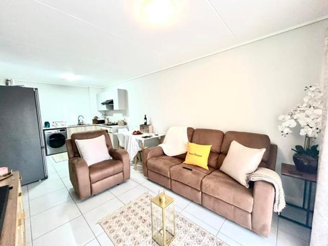 Apartment for rent in Waterkloof, Gauteng