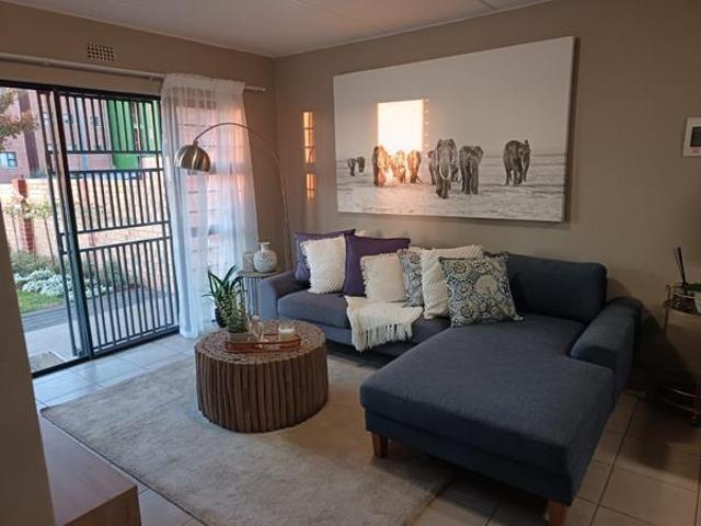 Apartment for rent in Waterkloof, Gauteng