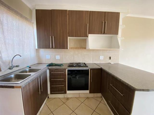 Apartment for rent in Waterkloof, Gauteng