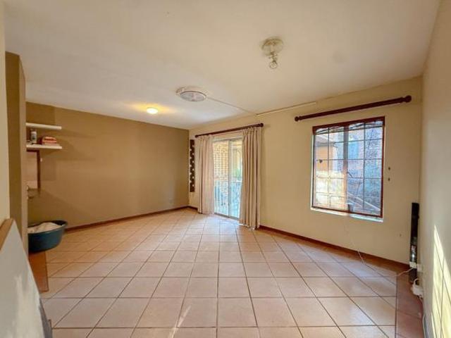Apartment for rent in Waterkloof, Gauteng