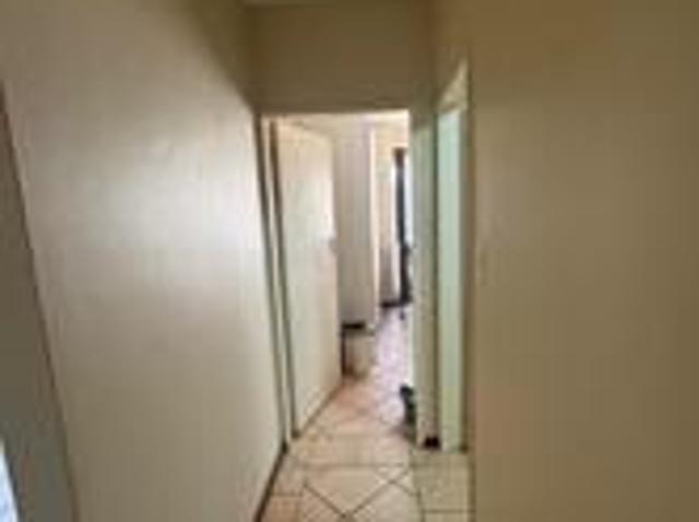 Apartment for rent in Waterkloof, Gauteng