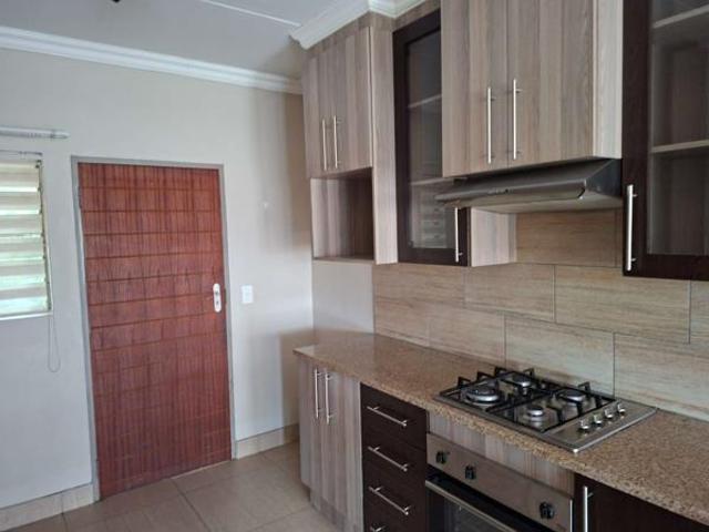 Apartment for rent in Waterkloof, Gauteng