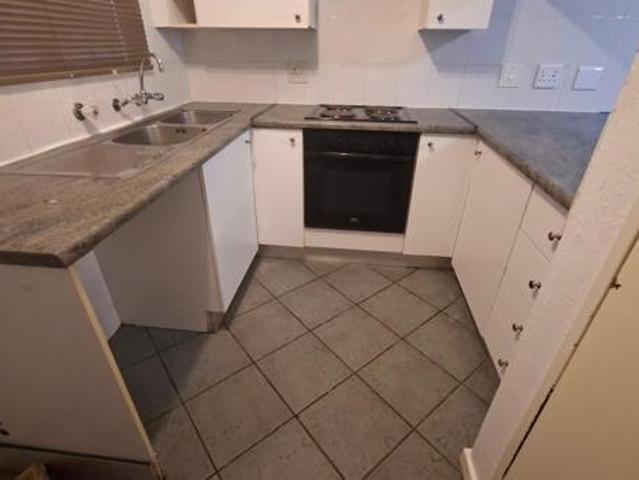 Apartment for rent in Waterkloof, Gauteng