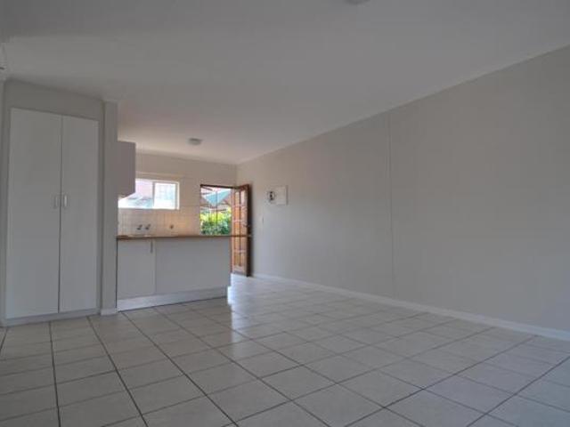 Apartment for rent in Waterkloof, Gauteng