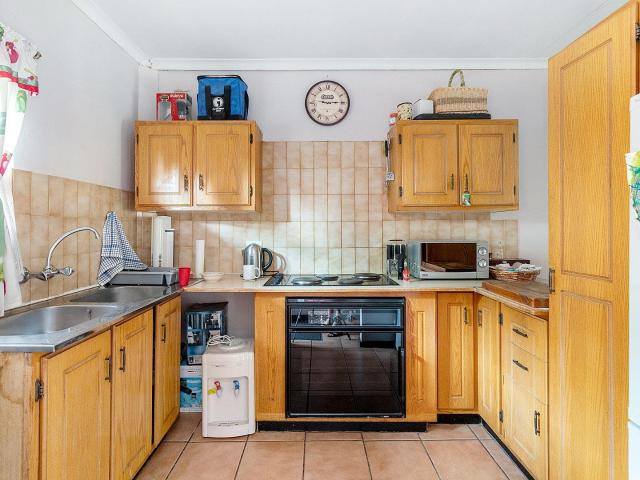 Apartment for rent in Waterkloof, Gauteng