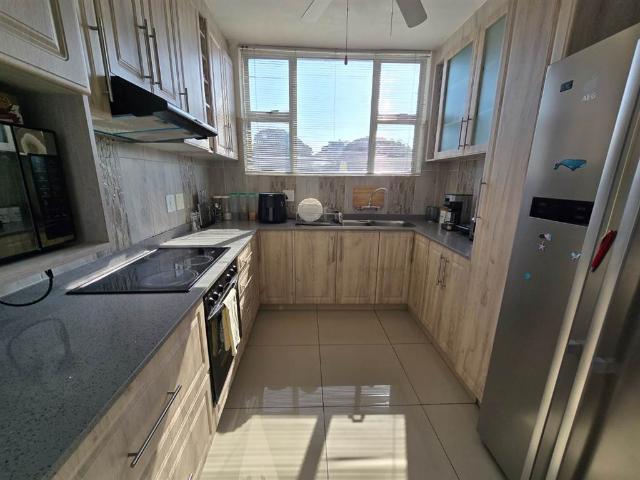 Apartment for sale in Seaview, Kwazulu-natal