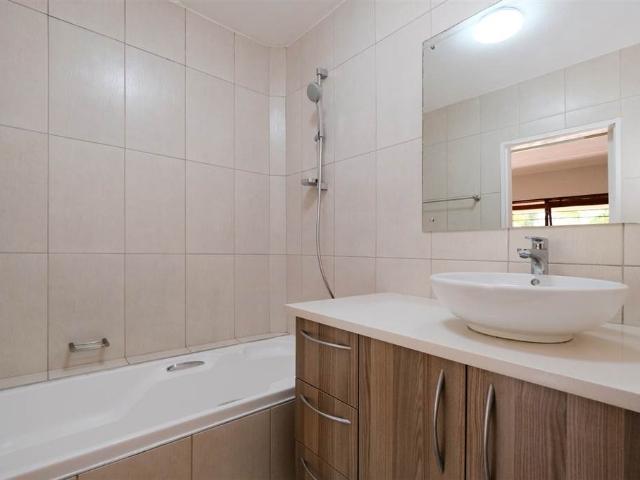 Apartment for sale in Vosloorus, Gauteng