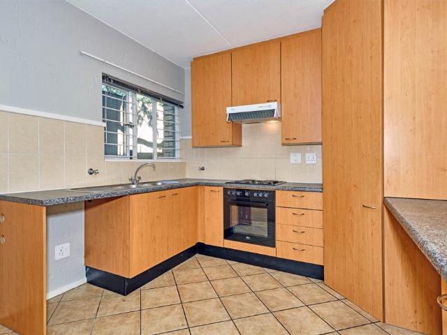 Apartment for sale in Vosloorus, Gauteng