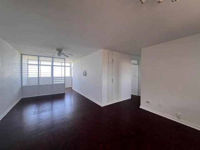 Apartment for rent in Seaview, Kwazulu-natal