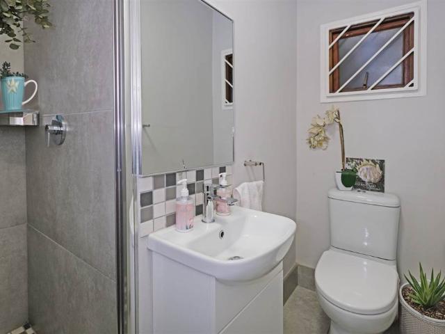 Apartment for sale in Vosloorus, Gauteng