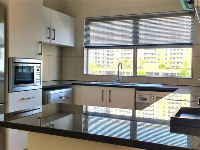 Apartment for sale in Johannesburg, North & Sandton