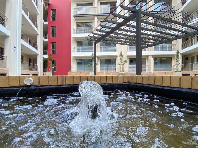 Apartment for sale in Johannesburg, North & Sandton