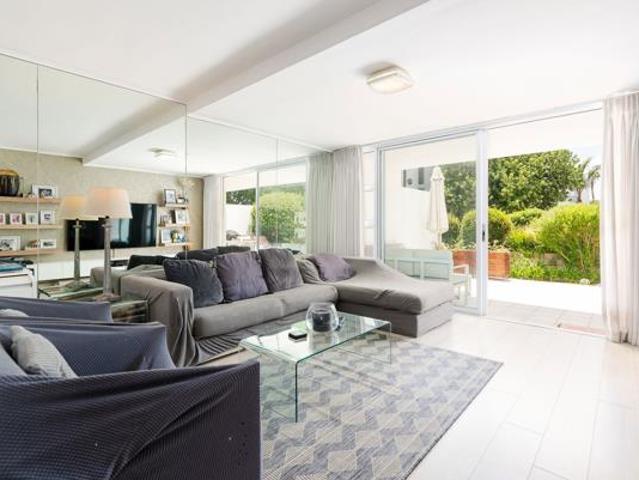 Apartment for sale in Cape Town, Western Cape