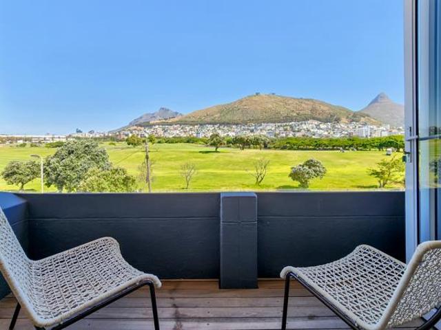 Apartment for sale in Cape Town, City of Cape Town