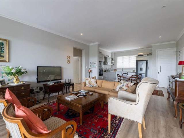 Apartment for sale in Seaview, Kwazulu-natal