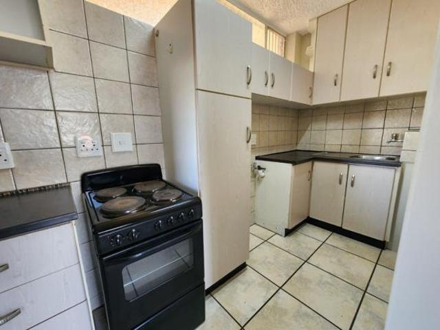 Apartment for rent in Waterkloof, Gauteng
