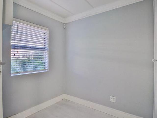 Apartment for sale in Cape Town, Western Cape