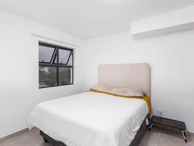Apartment for sale in Cape Town, Western Cape