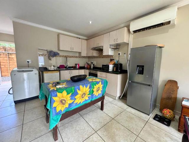 Apartment for sale in Seaview, Kwazulu-natal