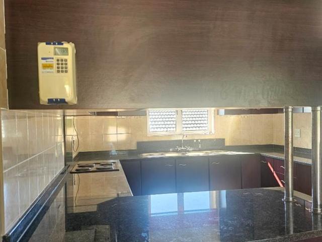 Apartment for rent in Seaview, Kwazulu-natal