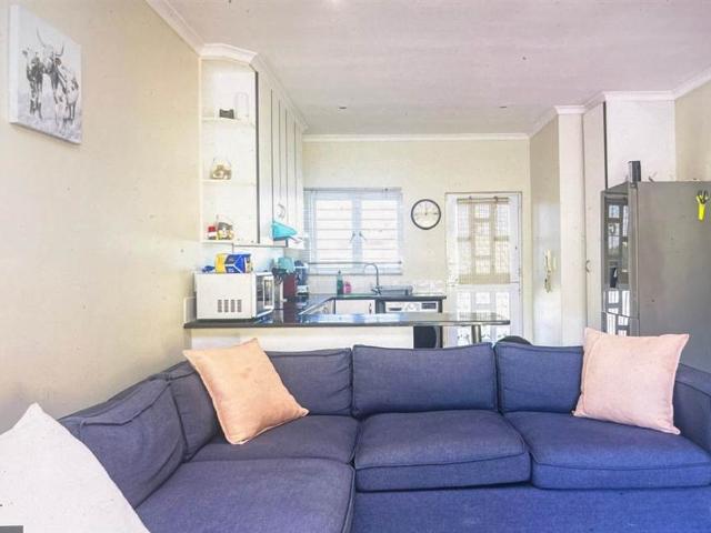 Apartment for sale in Seaview, Kwazulu-natal