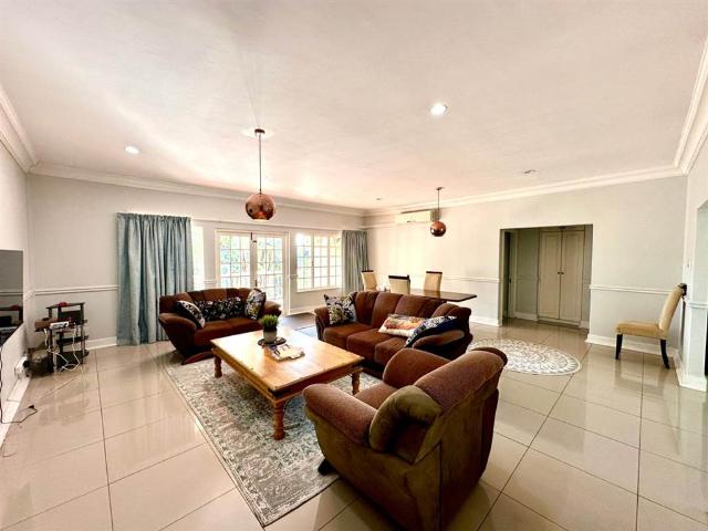 Apartment for rent in Seaview, Kwazulu-natal