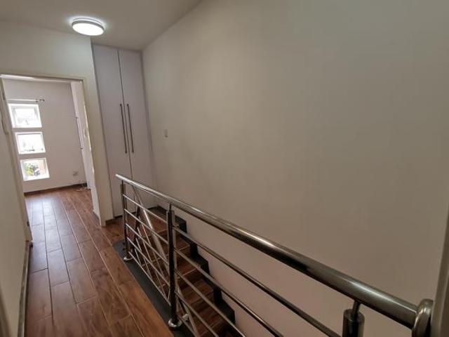 Apartment for rent in Seaview, Kwazulu-natal