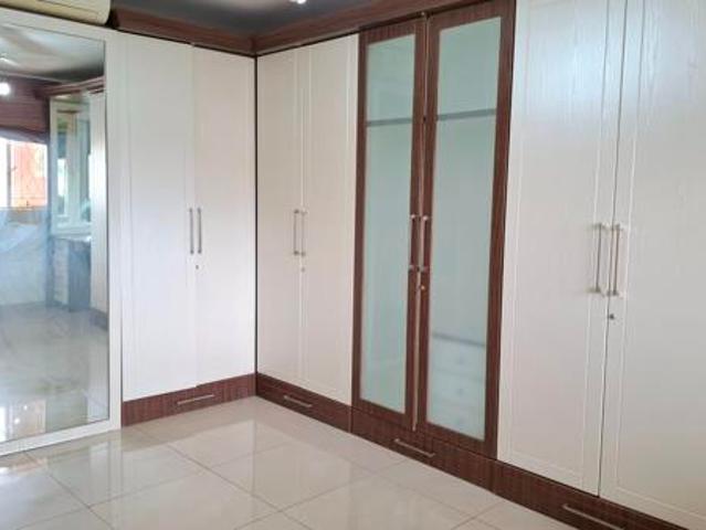 Apartment for rent in Seaview, Kwazulu-natal
