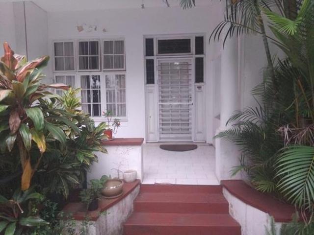 Apartment for rent in Seaview, Kwazulu-natal