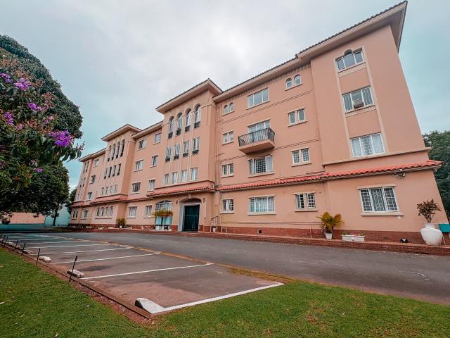 Apartment for sale in Seaview, Kwazulu-natal
